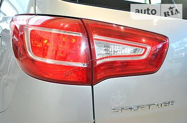 Позашляховик / Кросовер Kia Sportage 2013 в Хмельницькому