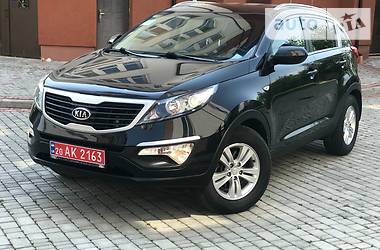 Внедорожник / Кроссовер Kia Sportage 2013 в Ивано-Франковске