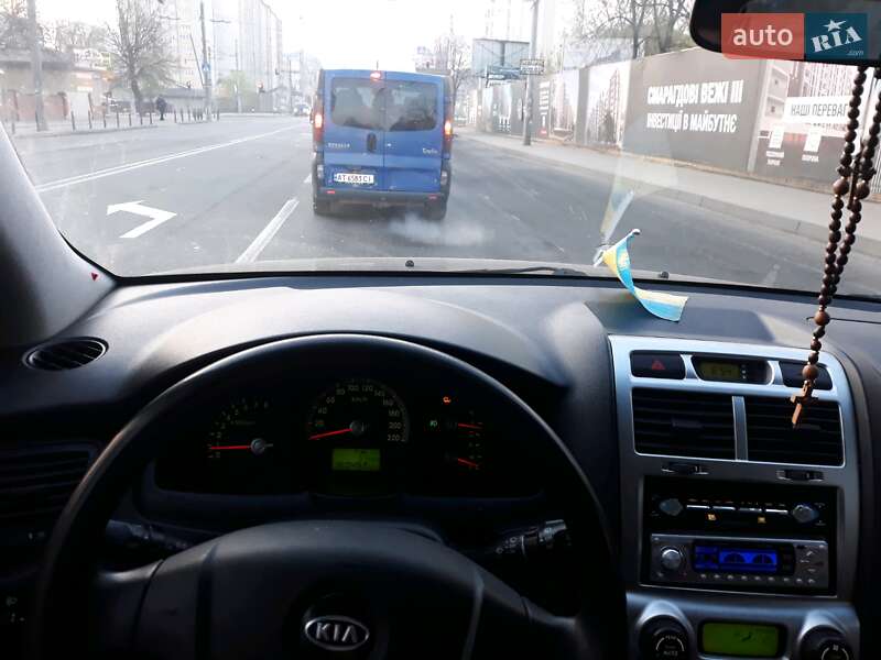 Внедорожник / Кроссовер Kia Sportage 2005 в Ивано-Франковске