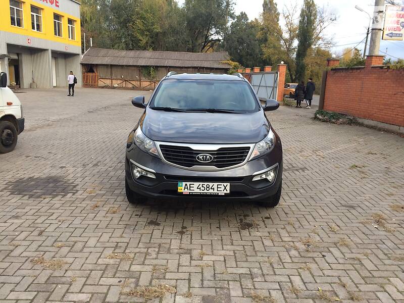 Внедорожник / Кроссовер Kia Sportage 2012 в Кривом Роге