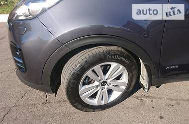 Внедорожник / Кроссовер Kia Sportage 2018 в 