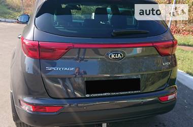 Внедорожник / Кроссовер Kia Sportage 2018 в 