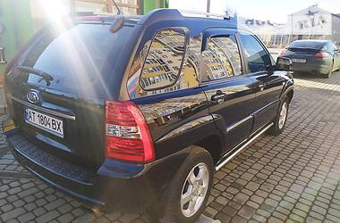 Позашляховик / Кросовер Kia Sportage 2008 в 