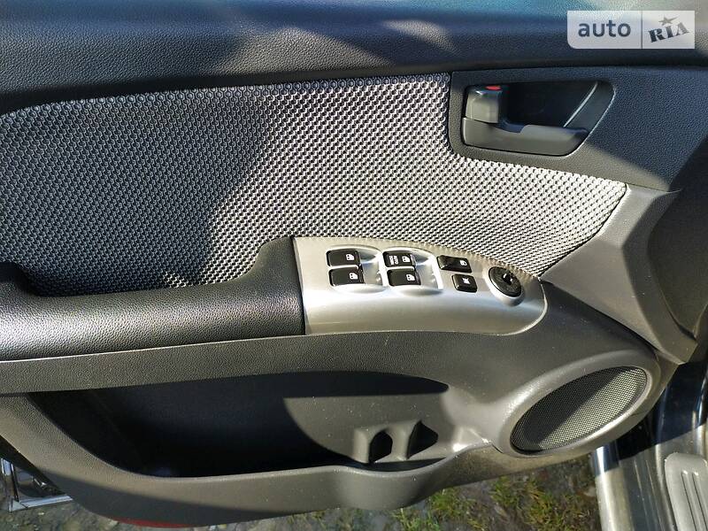 Внедорожник / Кроссовер Kia Sportage 2008 в Коломые фото 17 Внедорожник / Кроссовер Kia Sportage 2008 в Коломые