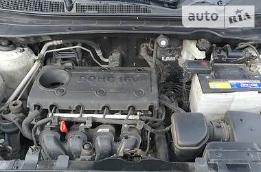 Позашляховик / Кросовер Kia Sportage 2012 в 