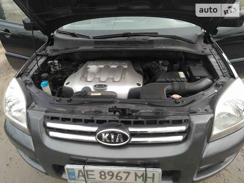 Позашляховик / Кросовер Kia Sportage 2004 в Дніпрі