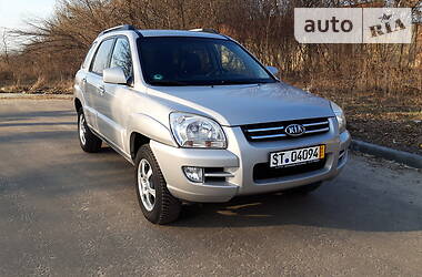 Позашляховик / Кросовер Kia Sportage 2007 в 