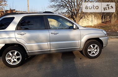 Позашляховик / Кросовер Kia Sportage 2007 в 