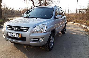Позашляховик / Кросовер Kia Sportage 2007 в 