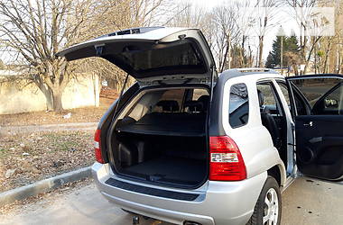 Позашляховик / Кросовер Kia Sportage 2007 в 