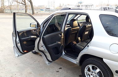 Позашляховик / Кросовер Kia Sportage 2007 в 