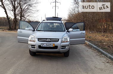Позашляховик / Кросовер Kia Sportage 2007 в 