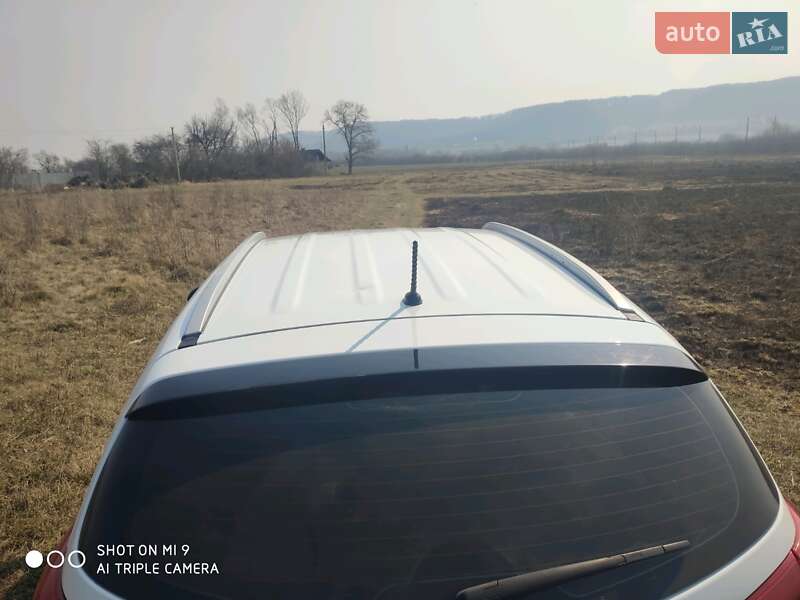 Позашляховик / Кросовер Kia Sportage 2014 в Золочеві фото 9 Позашляховик / Кросовер Kia Sportage 2014 в Золочеві