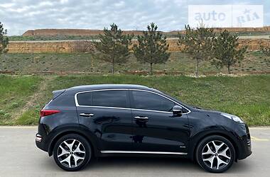 Позашляховик / Кросовер Kia Sportage 2017 в 