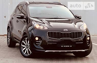 Позашляховик / Кросовер Kia Sportage 2016 в 