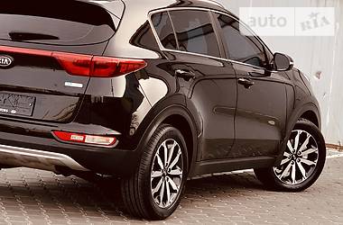 Позашляховик / Кросовер Kia Sportage 2016 в 