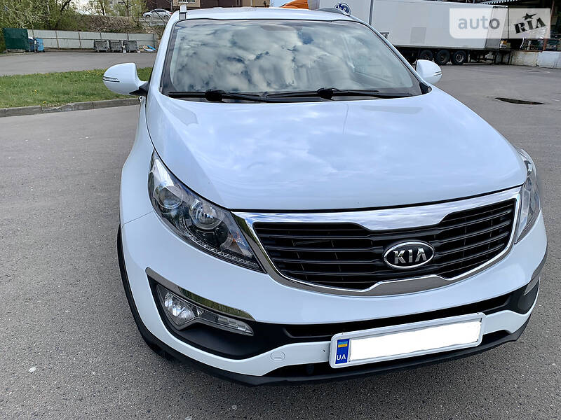 Внедорожник / Кроссовер Kia Sportage 2011 в Сумах
