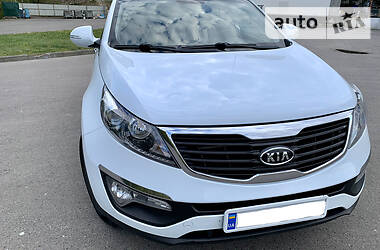 Внедорожник / Кроссовер Kia Sportage 2011 в Сумах