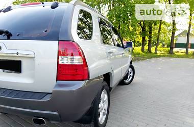 Позашляховик / Кросовер Kia Sportage 2007 в 