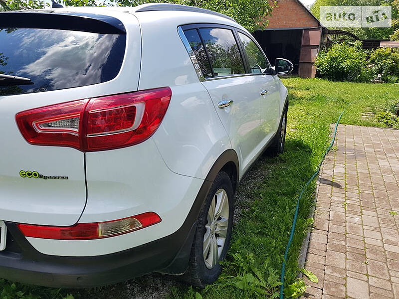 Внедорожник / Кроссовер Kia Sportage 2011 в Сумах