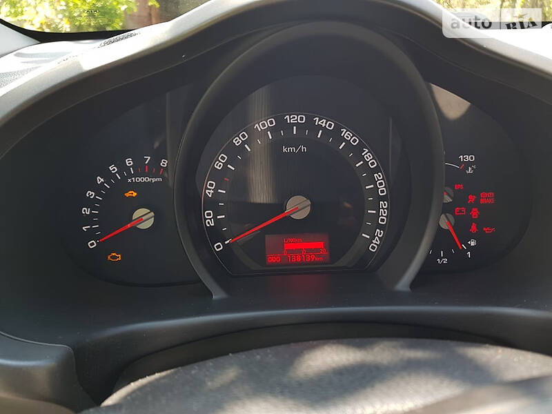 Внедорожник / Кроссовер Kia Sportage 2011 в Сумах
