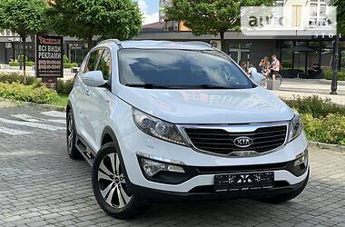 Внедорожник / Кроссовер Kia Sportage 2012 в Ивано-Франковске