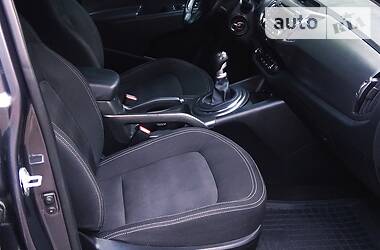 Позашляховик / Кросовер Kia Sportage 2013 в 