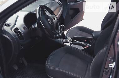 Позашляховик / Кросовер Kia Sportage 2013 в 