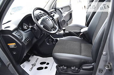 Позашляховик / Кросовер Kia Sportage 2007 в 