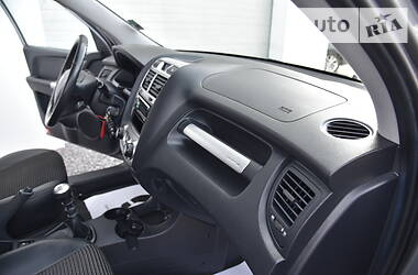 Позашляховик / Кросовер Kia Sportage 2007 в 