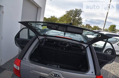 Позашляховик / Кросовер Kia Sportage 2007 в 