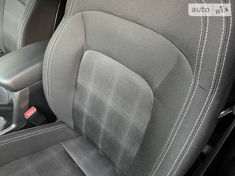 Позашляховик / Кросовер Kia Sportage 2012 в Києві фото 24 Позашляховик / Кросовер Kia Sportage 2012 в Києві