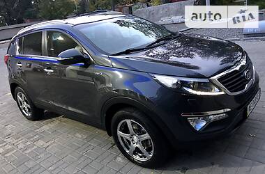 Внедорожник / Кроссовер Kia Sportage 2011 в Днепре