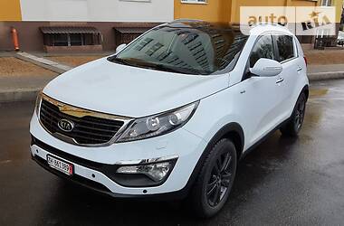 Позашляховик / Кросовер Kia Sportage 2012 в Чернігові