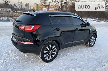 Внедорожник / Кроссовер Kia Sportage 2012 в Киеве