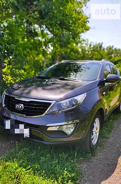 Внедорожник / Кроссовер Kia Sportage 2015 в Запорожье