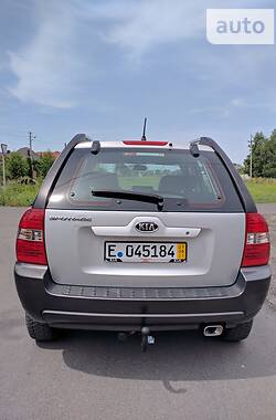 Внедорожник / Кроссовер Kia Sportage 2006 в Луцке