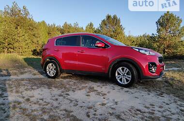 Внедорожник / Кроссовер Kia Sportage 2017 в Киеве