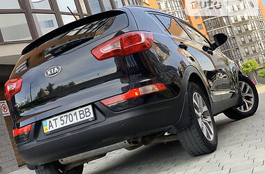 Внедорожник / Кроссовер Kia Sportage 2011 в Ивано-Франковске