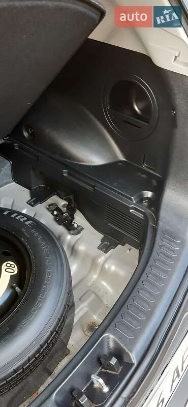 Внедорожник / Кроссовер Kia Sportage 2014 в Киеве