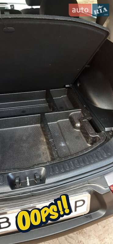 Внедорожник / Кроссовер Kia Sportage 2014 в Киеве