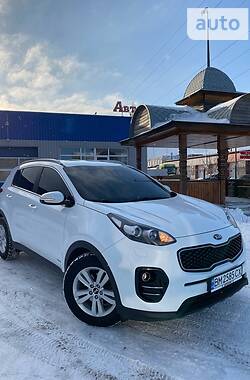 Внедорожник / Кроссовер Kia Sportage 2016 в Новомосковске