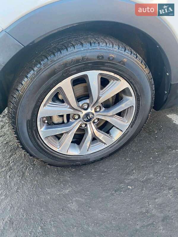 Внедорожник / Кроссовер Kia Sportage 2013 в Павлограде