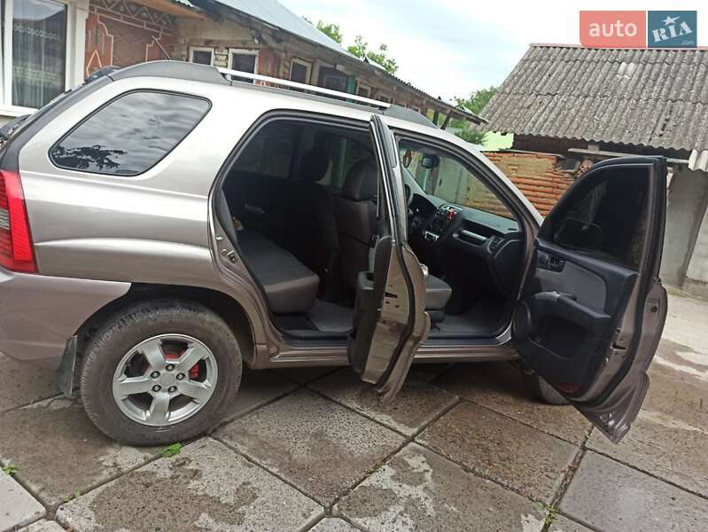 Внедорожник / Кроссовер Kia Sportage 2007 в Львове