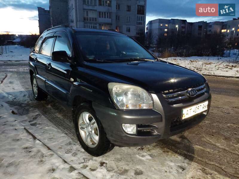 Внедорожник / Кроссовер Kia Sportage 2005 в Ивано-Франковске
