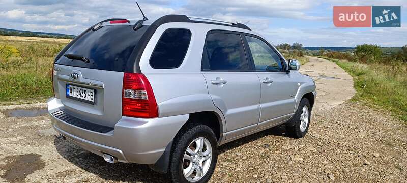 Позашляховик / Кросовер Kia Sportage 2007 в Калуші