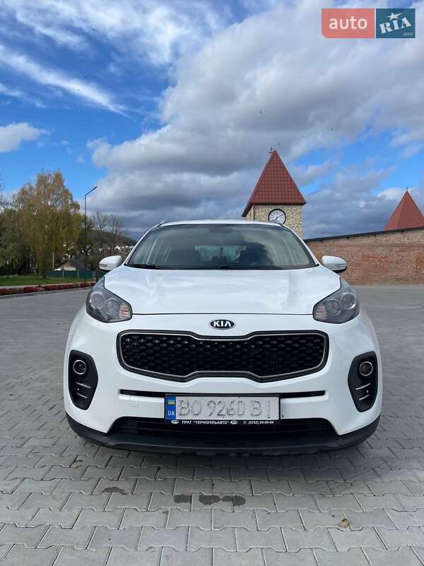 Хэтчбек Kia Sportage 2017 в Бережанах