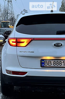 Внедорожник / Кроссовер Kia Sportage 2018 в Киеве