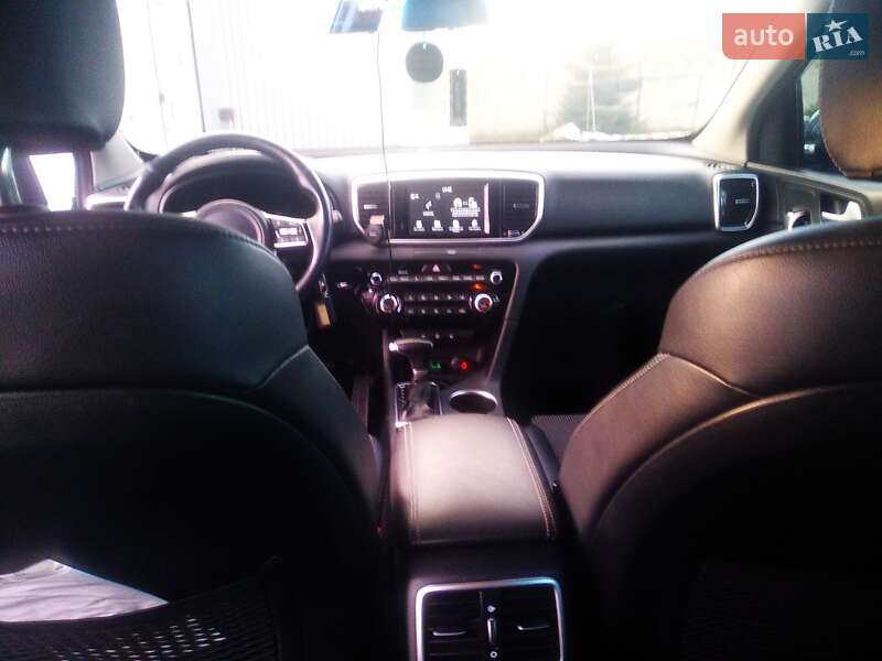 Позашляховик / Кросовер Kia Sportage 2018 в Козятині