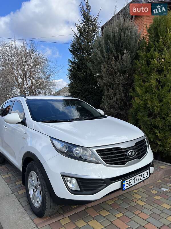 Внедорожник / Кроссовер Kia Sportage 2011 в Николаеве